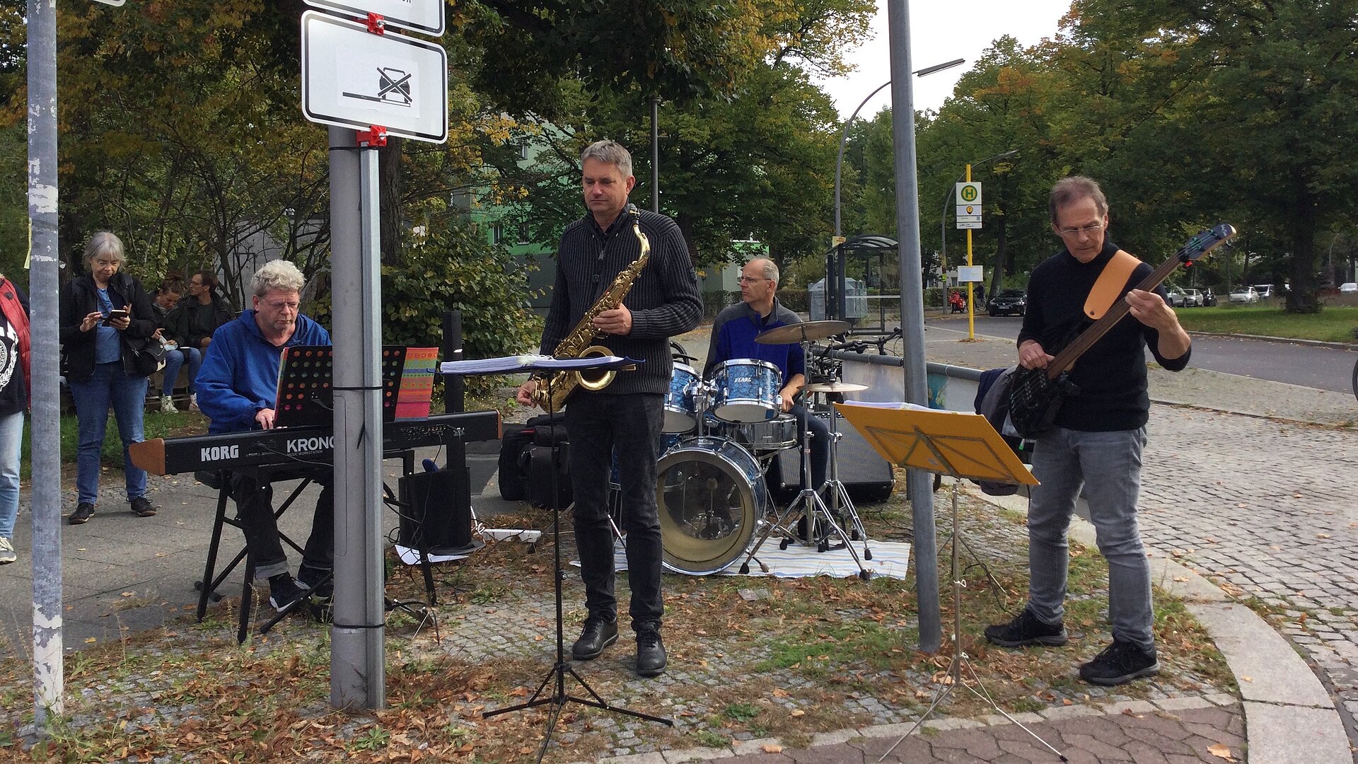 BMW BERLIN-MARATHON MOVE: Jazz-Band Roseneck Boys ©SCC Events