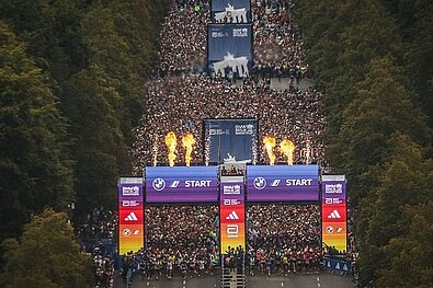 BMW BERLIN-MARATHON: Start © SCC EVENTS