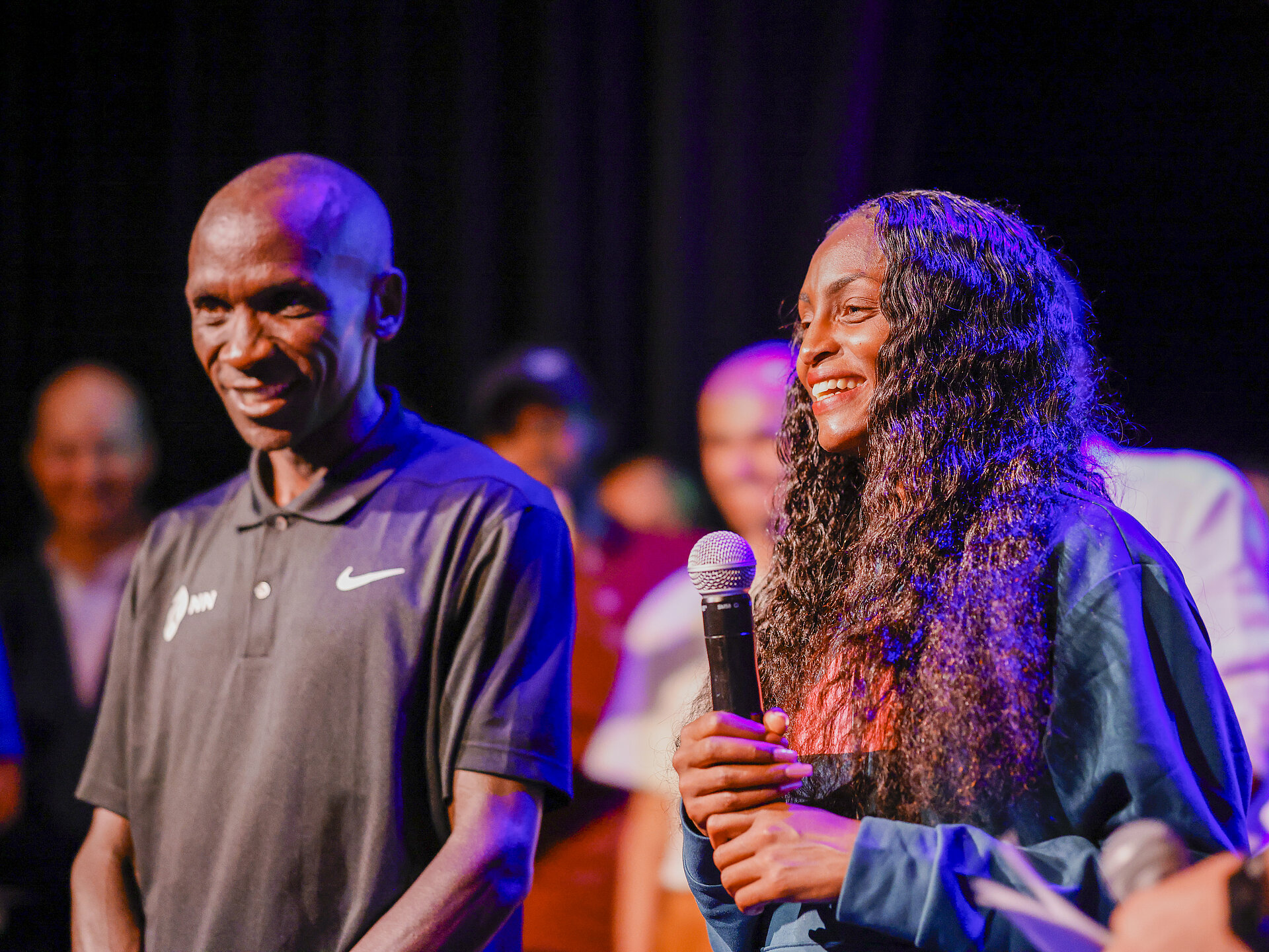 BMW BERLIN-MARATHON: Die Sieger von 2023 Tigst Assefa und Eliud Kipchoge © SCC EVENTS / Jean-Marc Wiesner